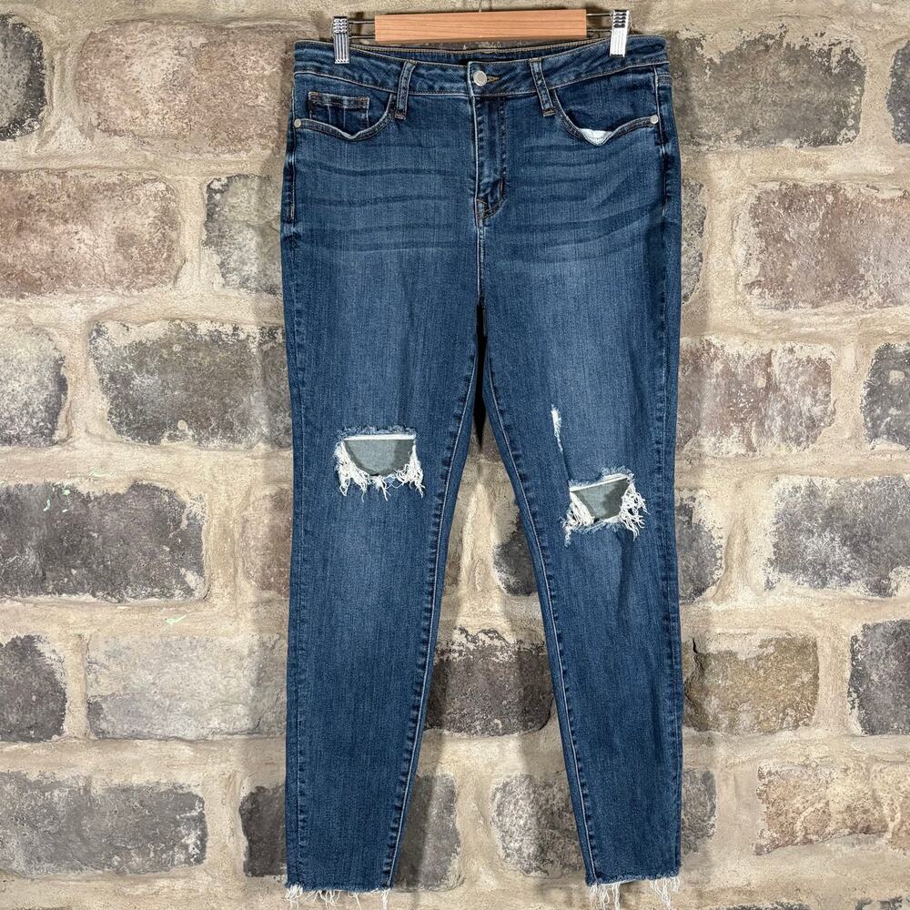 Judy Blue Jeans Woman's 13/31 Skinny Fit Distressed Casual Stretch Blue Costal